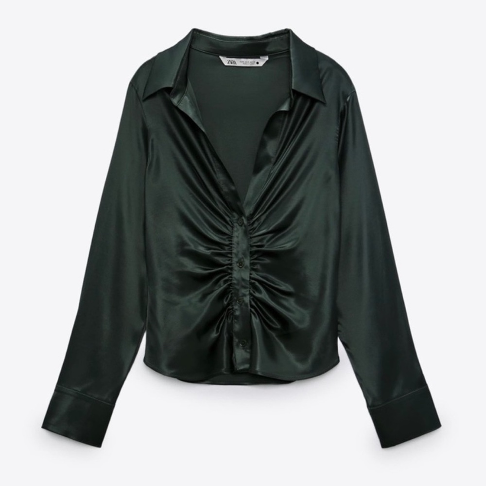 ZARA PLEATED SATIN BUTTON DOWN LONG SLEEVE IN OLIVE GREEN. size xs
